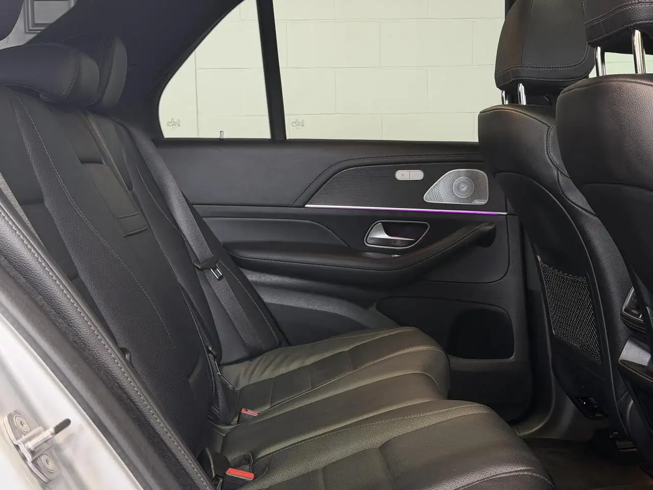 Mercedes-Benz GLE снимка Mercedes-Benz GLE