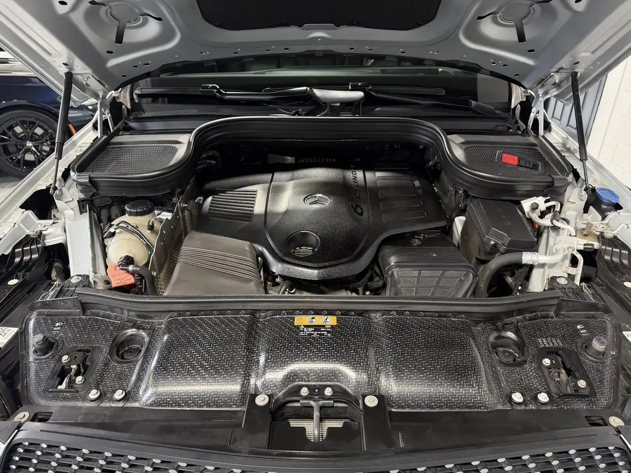 Mercedes-Benz GLE снимка Mercedes-Benz GLE