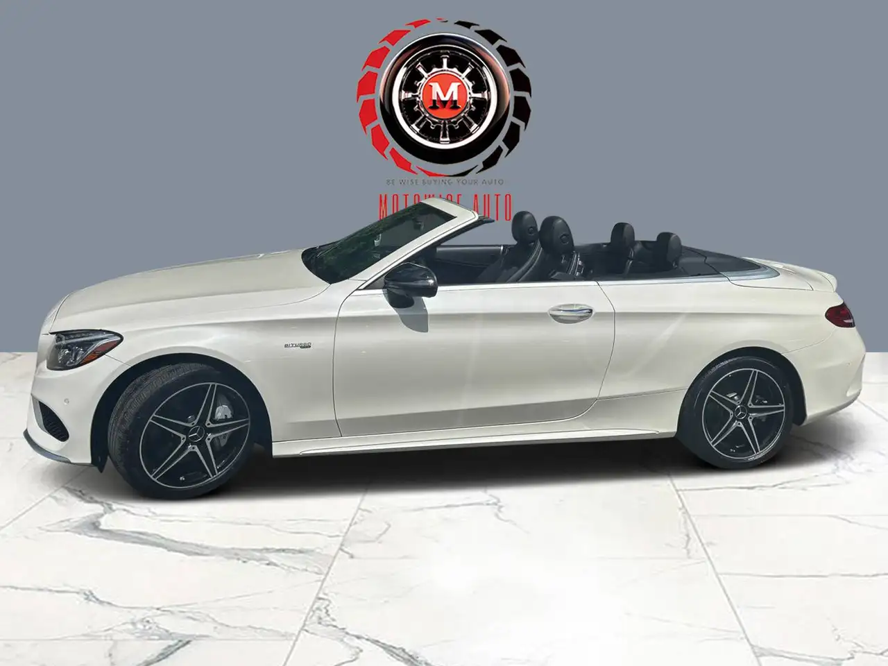 Mercedes-Benz C-Class снимка Mercedes-Benz C-Class