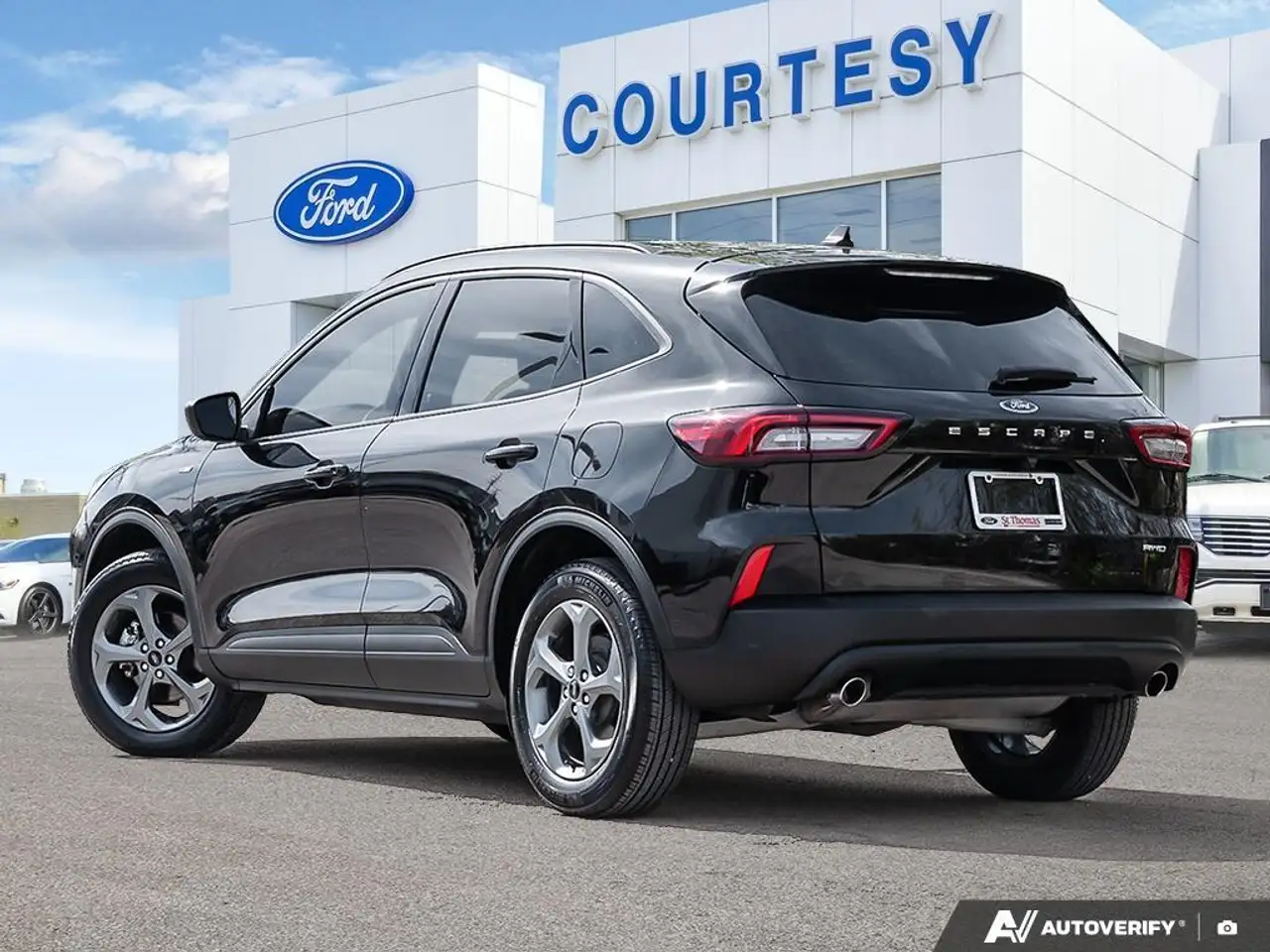 Ford Escape снимка Ford Escape