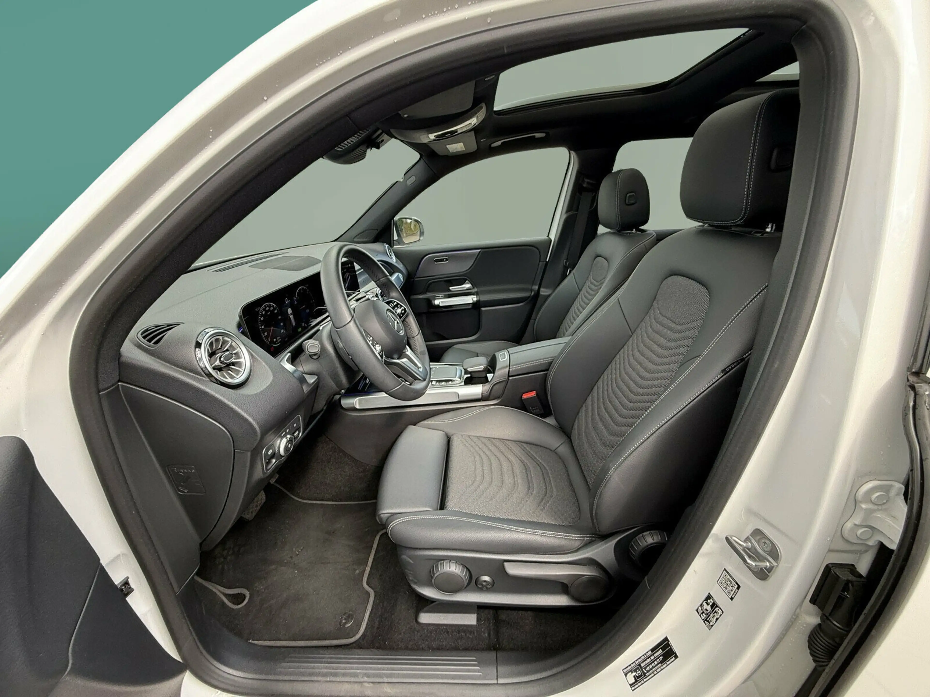 Mercedes-Benz EQB 350 EQB 350 4M PROGRESSIVE+PANO+360°+KEY-GO+EASYPACK — photo 12