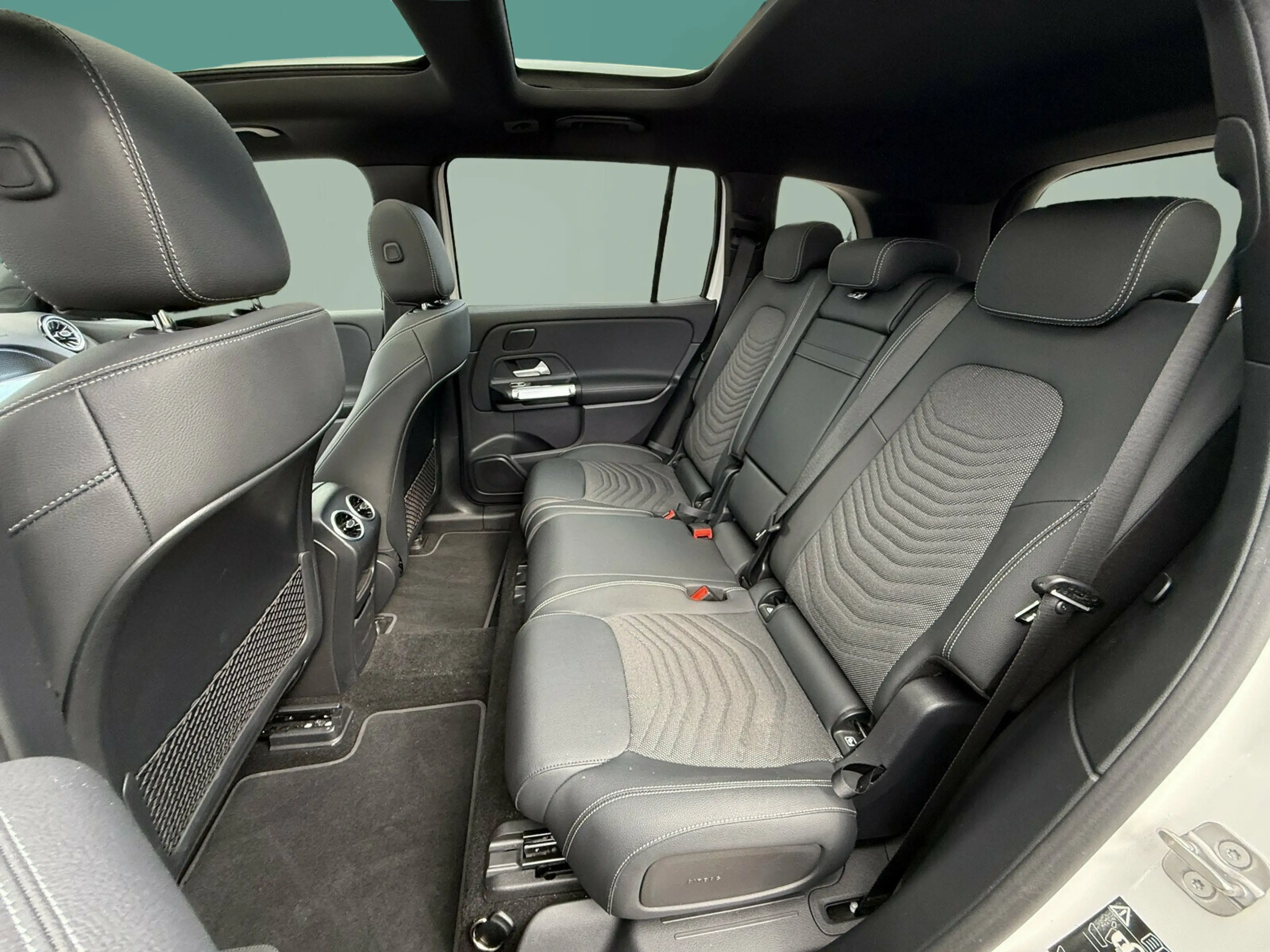 Mercedes-Benz EQB 350 EQB 350 4M PROGRESSIVE+PANO+360°+KEY-GO+EASYPACK — photo 13