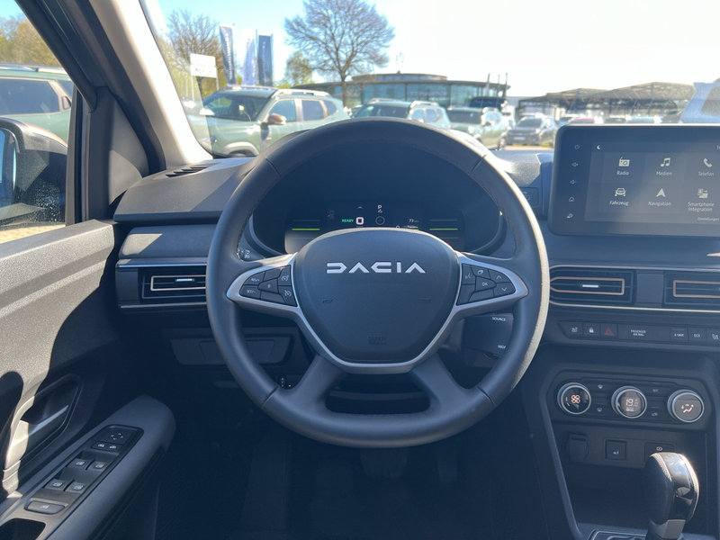 Dacia Jogger Hybrid 140 Extreme SHZ+PDC+RFK+Navi — photo 7