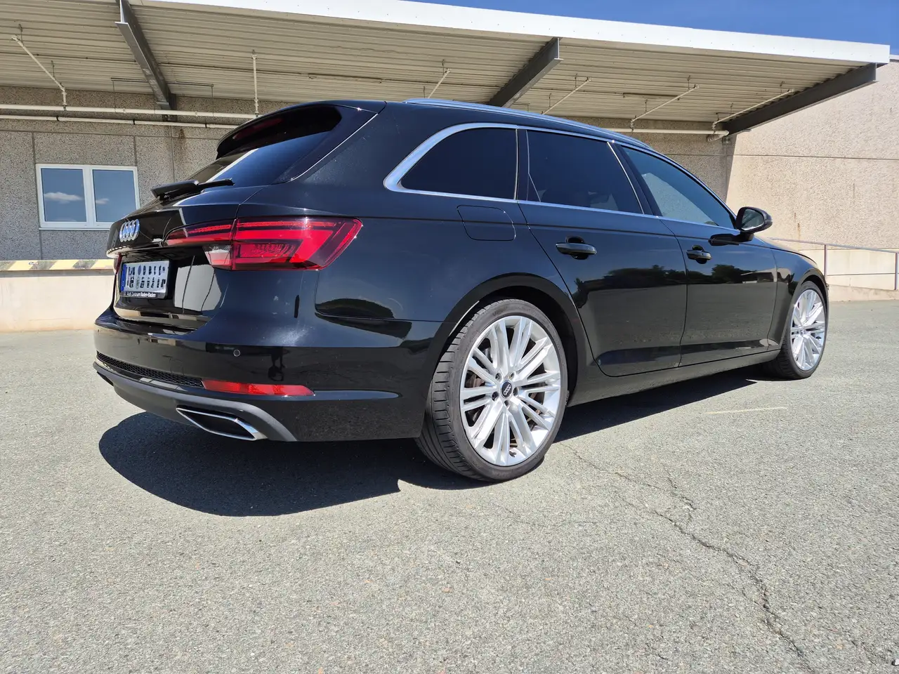 Audi A4
