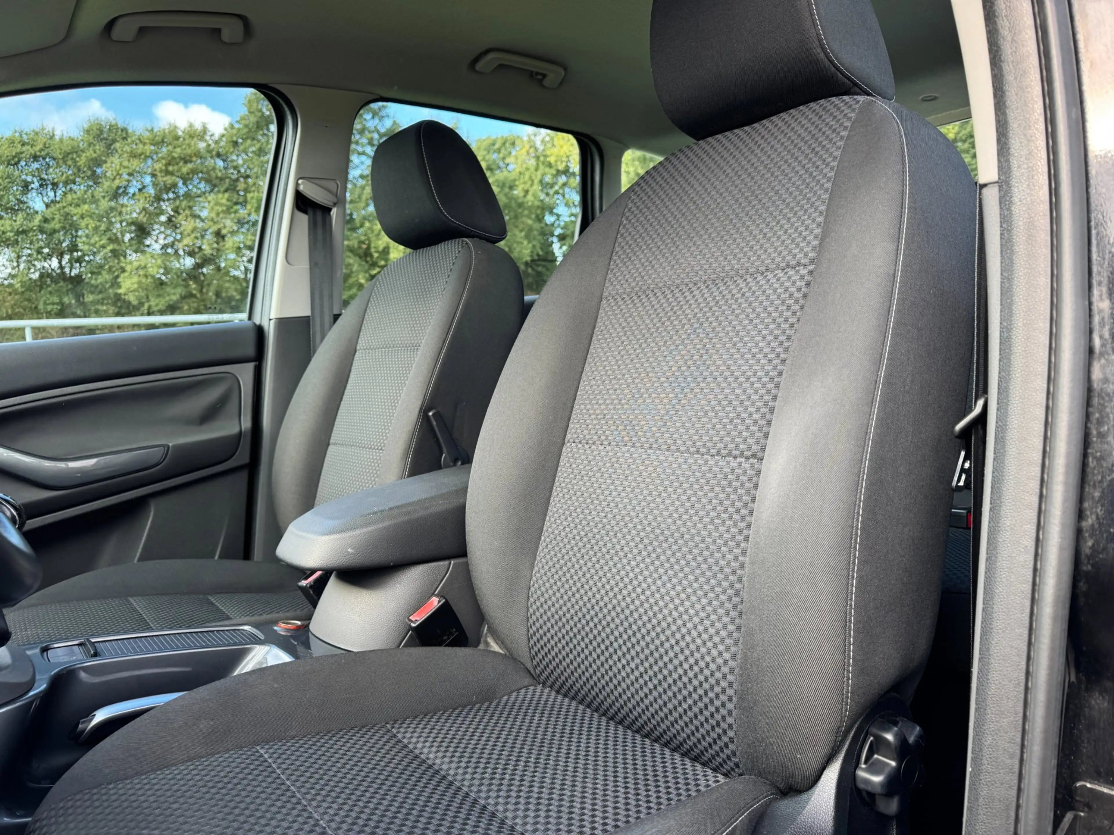 Ford C-Max 1.8-16V Limited 1ste eigenaar|top onderhouden|navi — photo 9