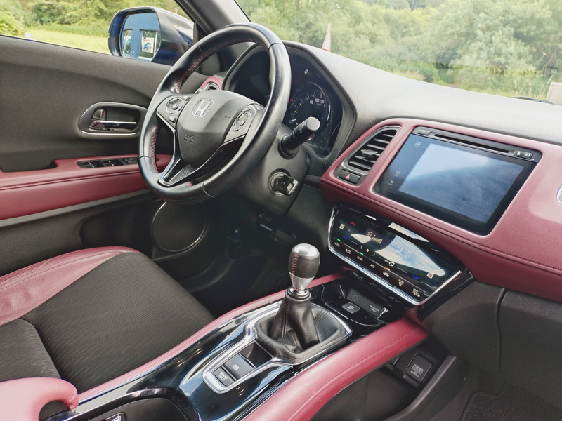 Honda HR-V Sport — photo 8