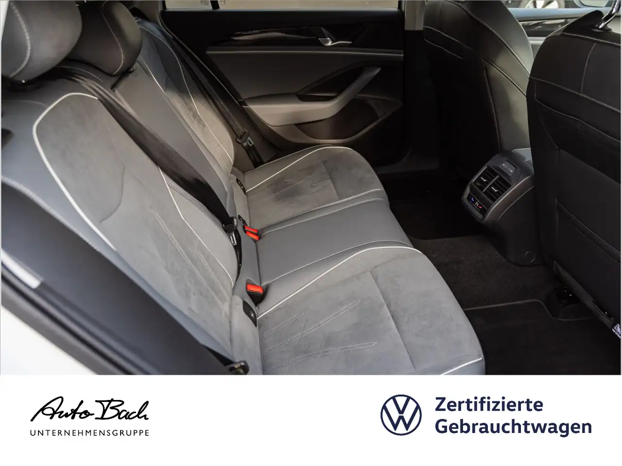 Volkswagen Passat Variant 1.5 eTSI DSG Business, Navi, LED, 18