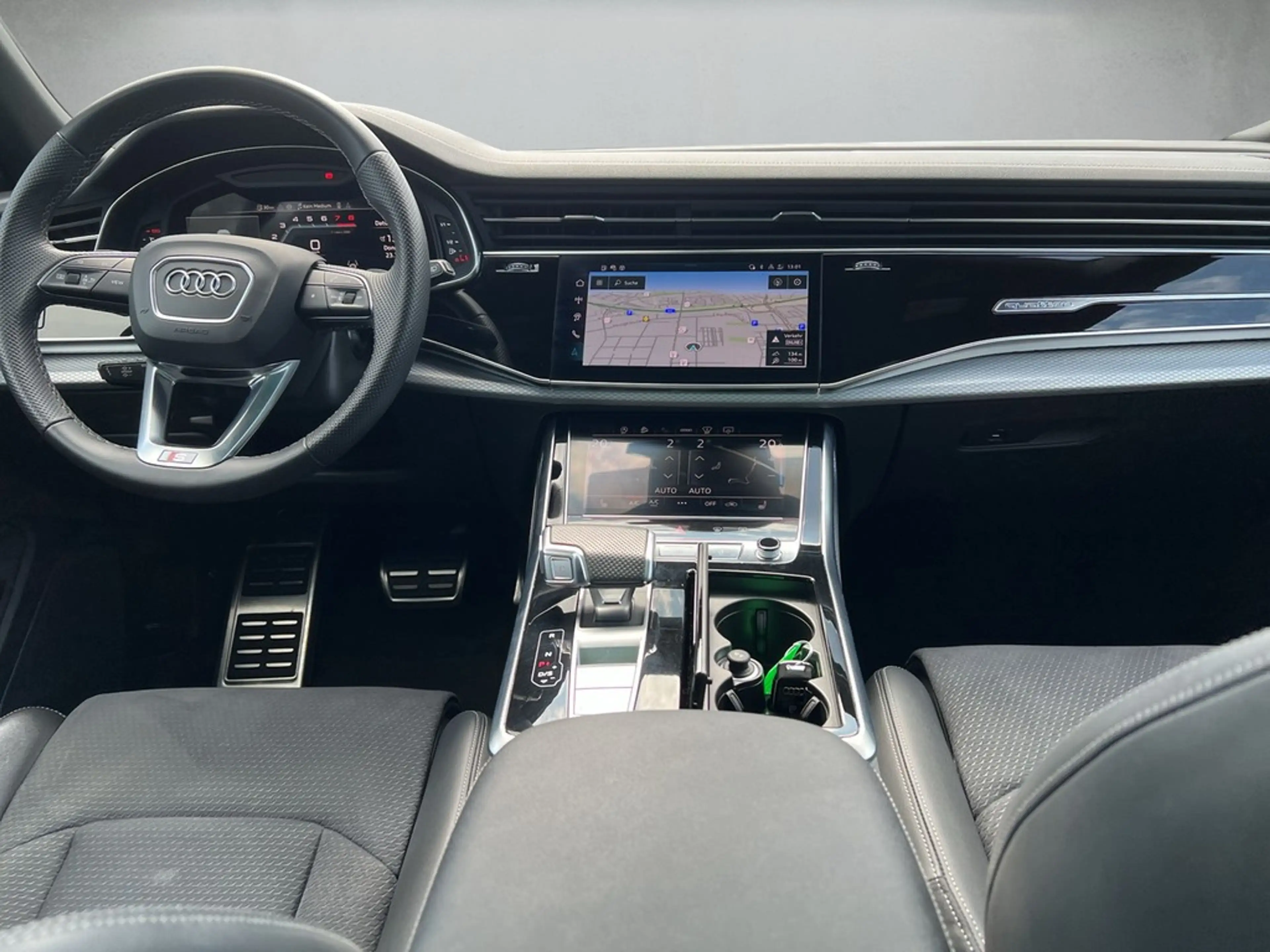 Audi SQ8 4.0 TFSI quattro tiptronic Standheizung*Pano — photo 8