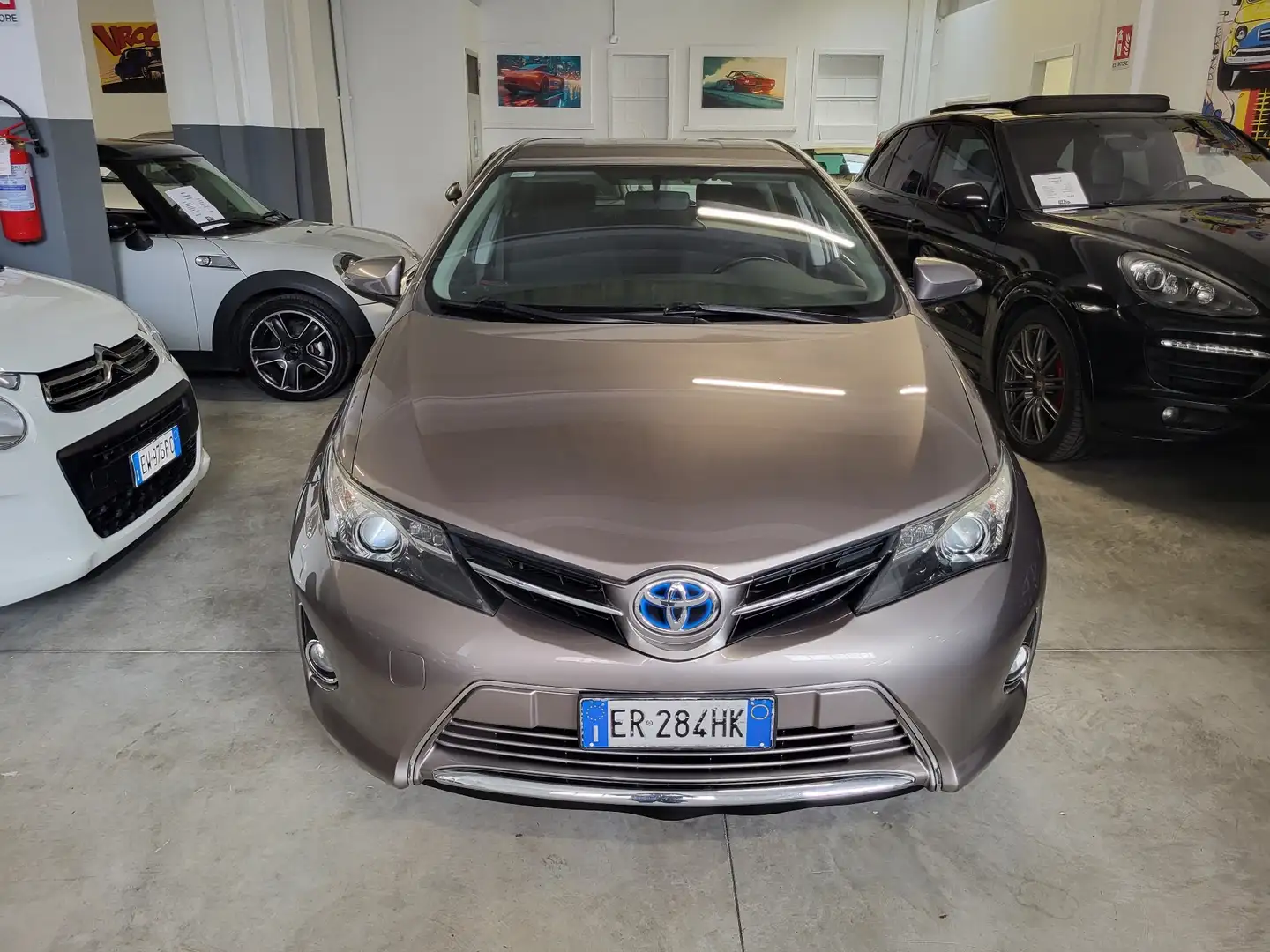 Toyota Auris 5p 1.8 hsd UNICO PROPRIETARIO!!PREZZO REALE!! Bronce - 2