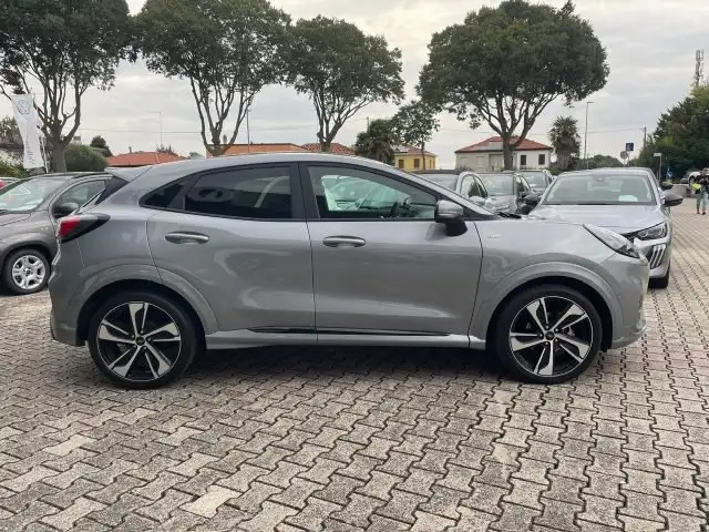 Ford Puma view 4