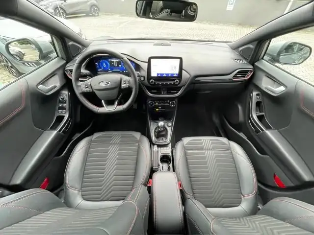 Ford Puma view 8