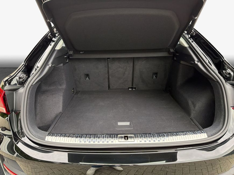 Audi Q3 Sportback 2.0 35 TDI S tronic S line ACC/Kamera — photo 8