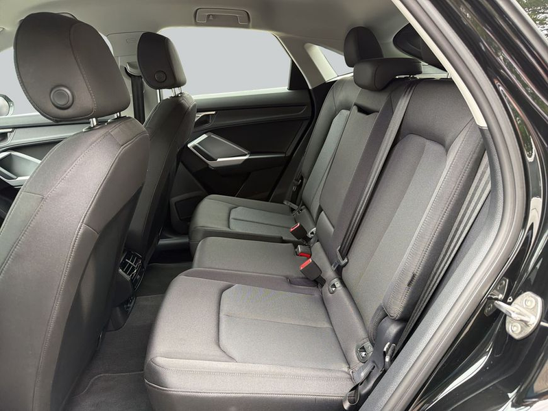 Audi Q3 Sportback 2.0 35 TDI S tronic S line ACC/Kamera — photo 11