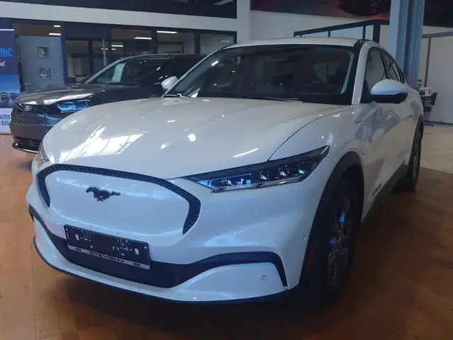 Ford Mustang Mach-E Premium 99 kWh RWD 294CV Extended Range