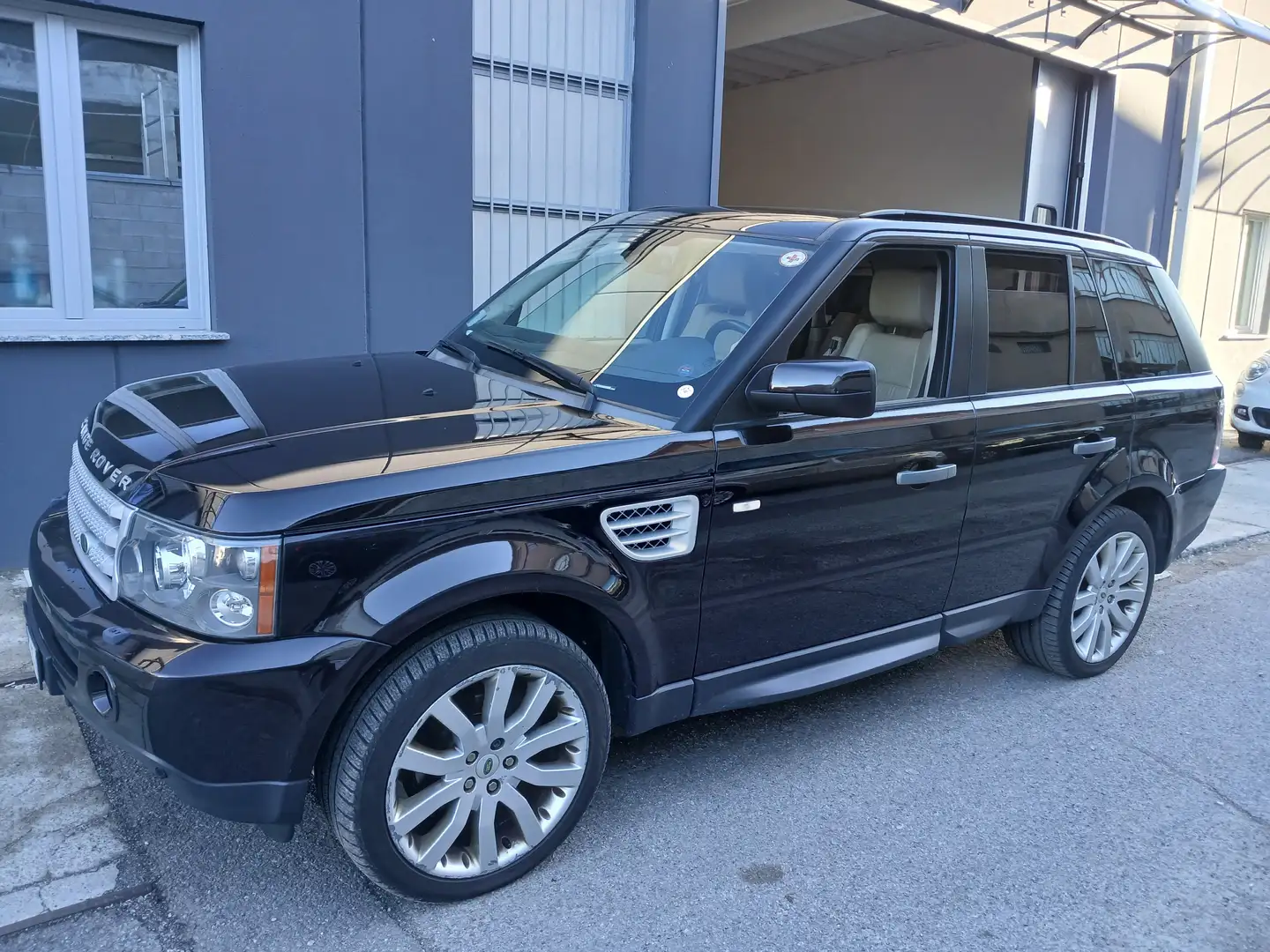 Land Rover Range Rover Sport 2.7 tdV6 HSE auto*FULL OPTIONAL - 1