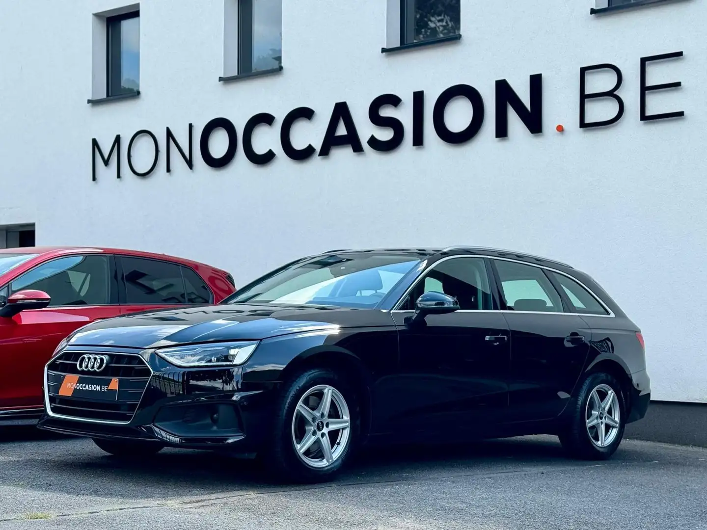 Audi A4 TDI S-Tronic Phares LED GPS Capteurs Clim Noir - 1