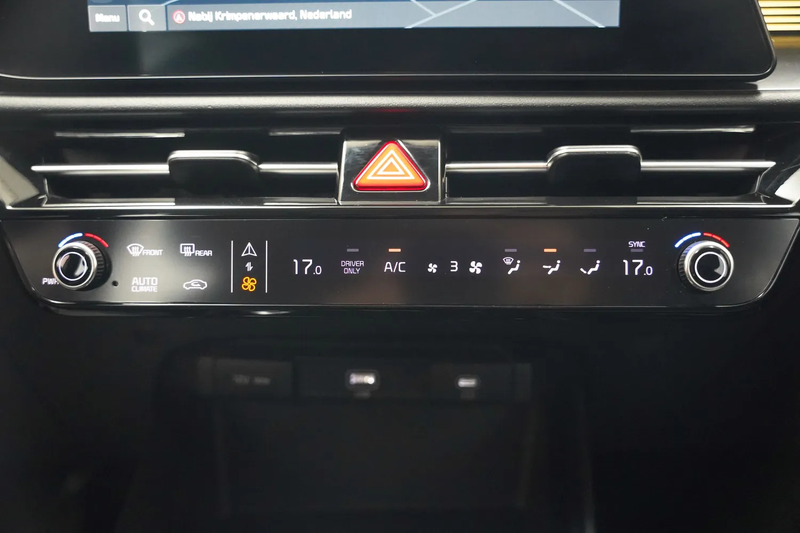 Kia e-Niro DynamicLine 64.8 kWh 3-fase [ Navi Adapt.cruise Ca — photo 8