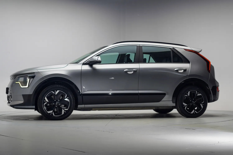 Kia e-Niro DynamicLine 64.8 kWh 3-fase [ Navi Adapt.cruise Ca — photo 2