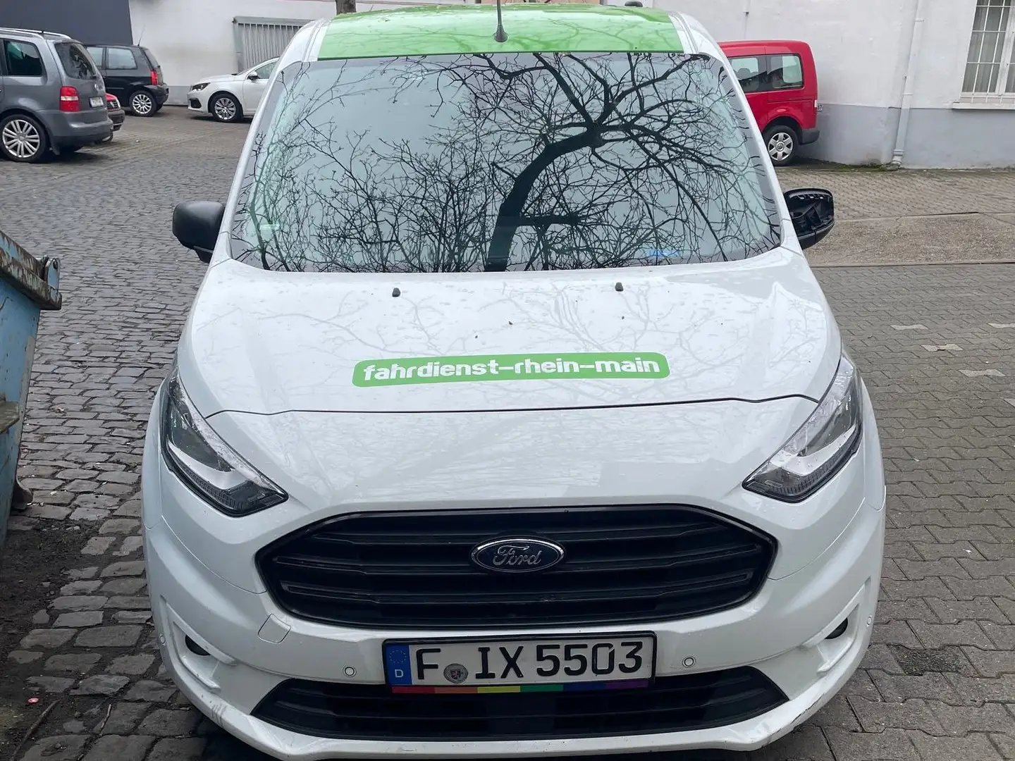 Ford Tourneo Connect Tourneo Connect Diesel 1.5 EcoBlue Start-Stop Aut. Bílá - 1