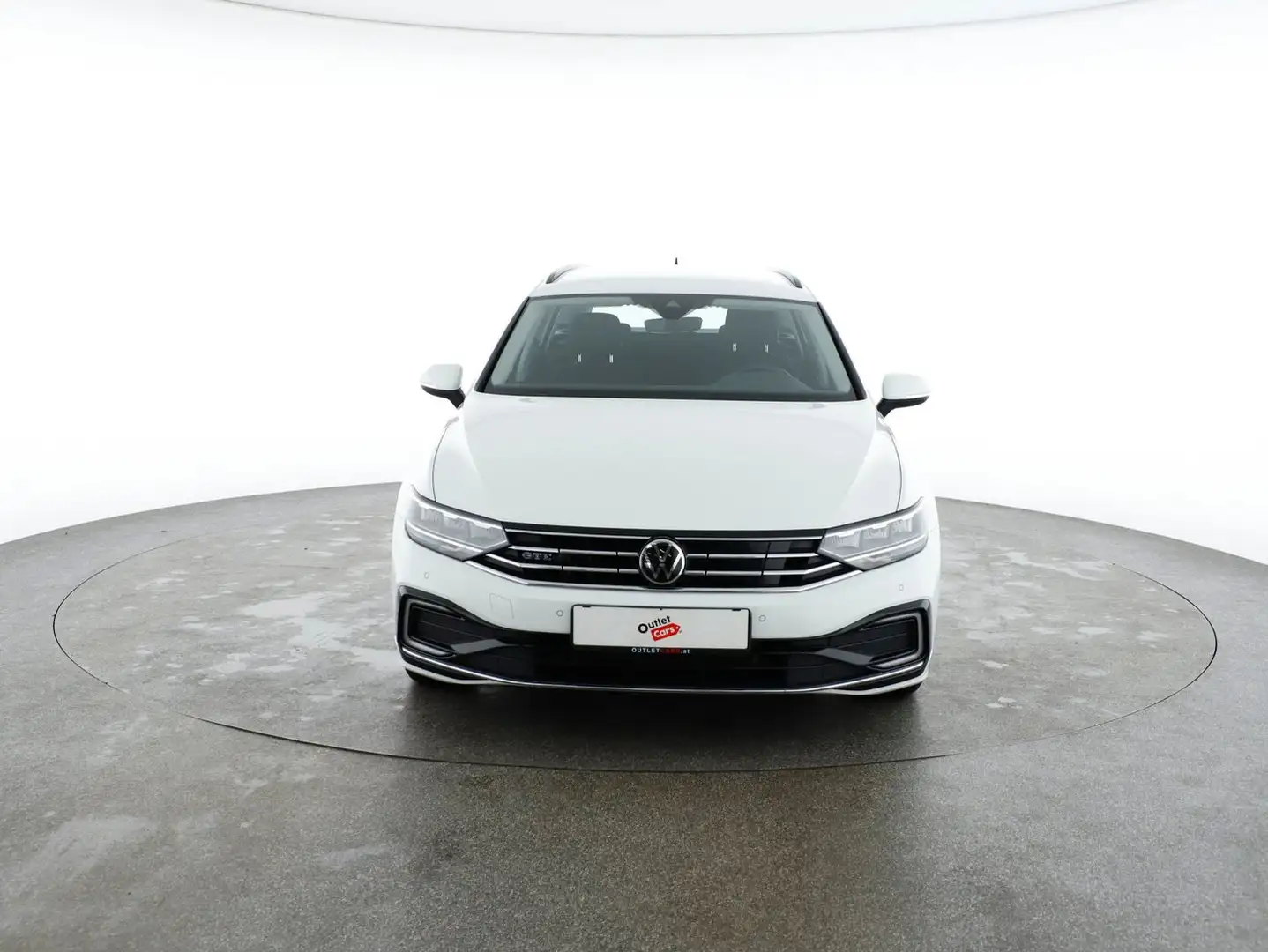 Volkswagen Passat Variant GTE Weiß - 2