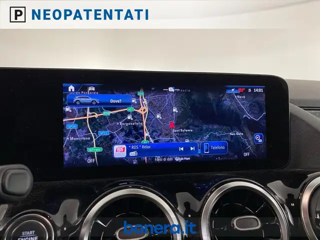 Mercedes-Benz Gla view 15