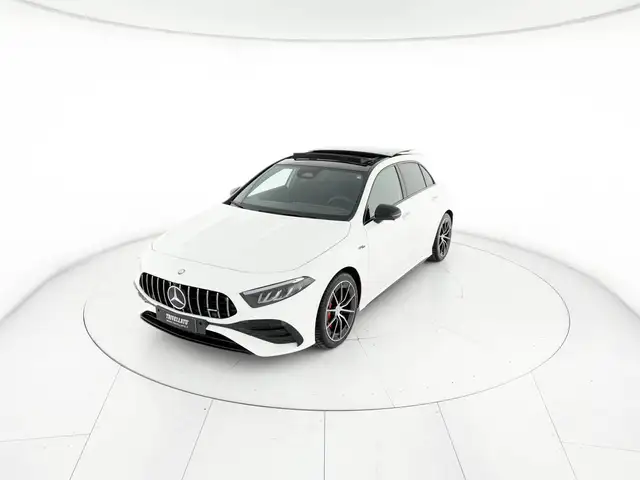 Mercedes-Benz A 35 AMG a amg 35 amg line premium 4matic auto