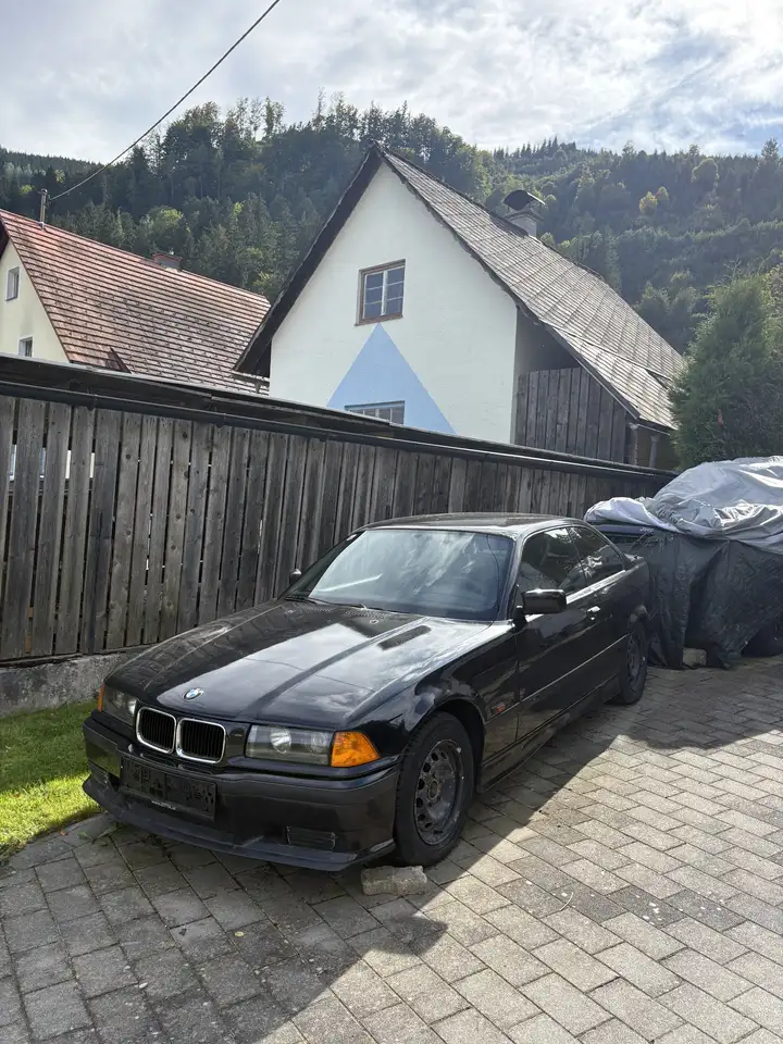 BMW 328i Coupé Österreich-Paket, foto 2