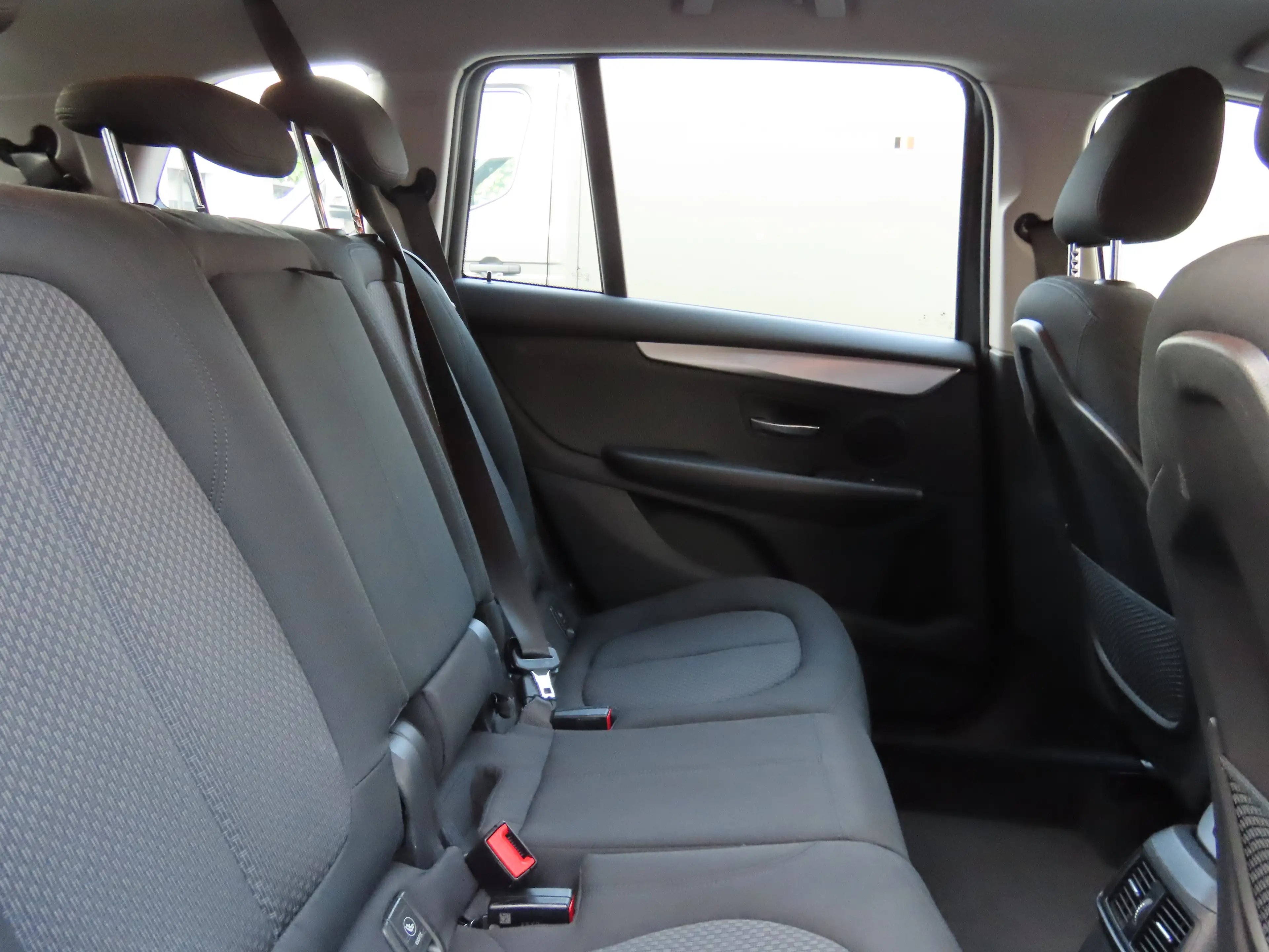 BMW 216 216i Active Tourer 7pl — photo 13