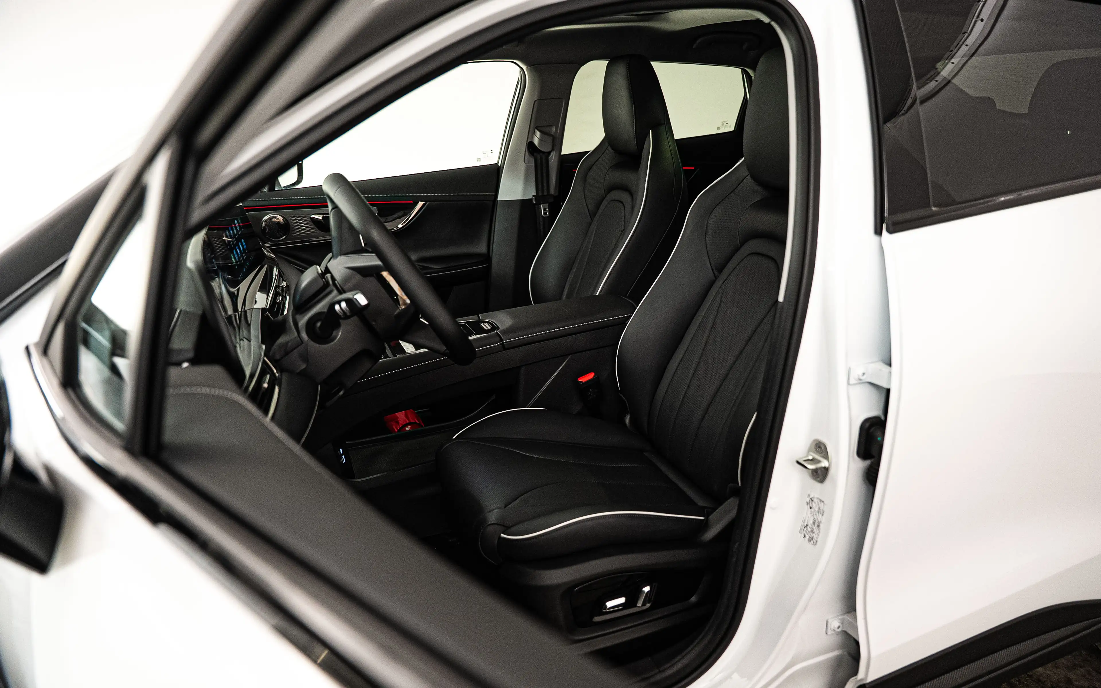 Omoda 5 5 1.6 T-GDI Premium — photo 9