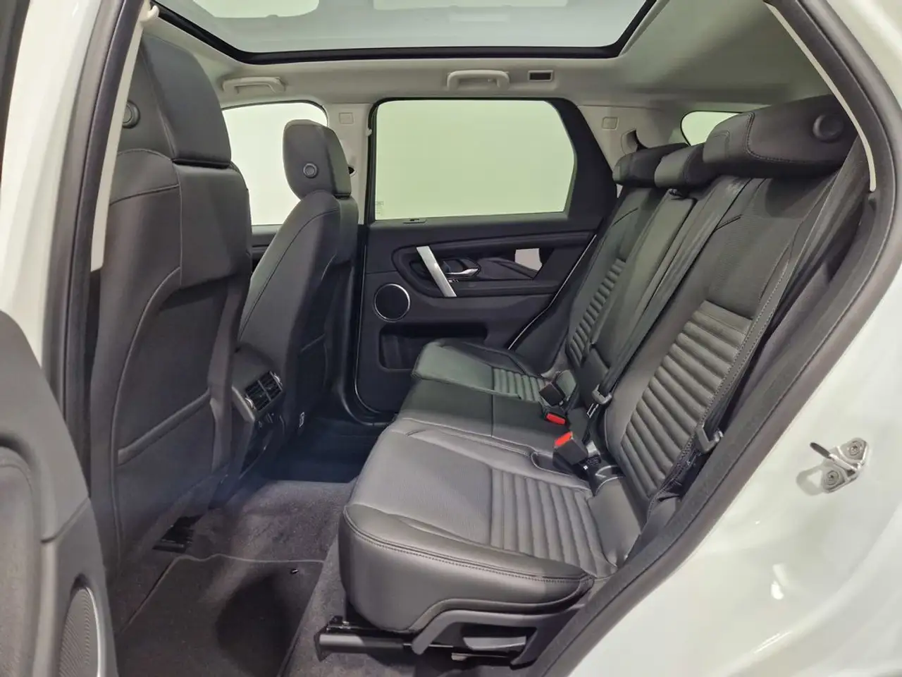 Land Rover Discovery Sport 2026
