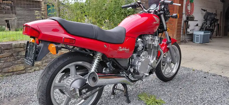 Honda CB 750 - foto 4