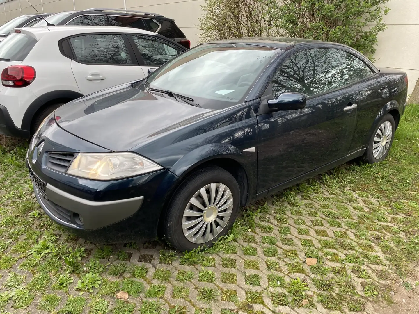 Renault Megane 2.0 Cabriolet  -- Servolenkung defekt -- Groen - 2