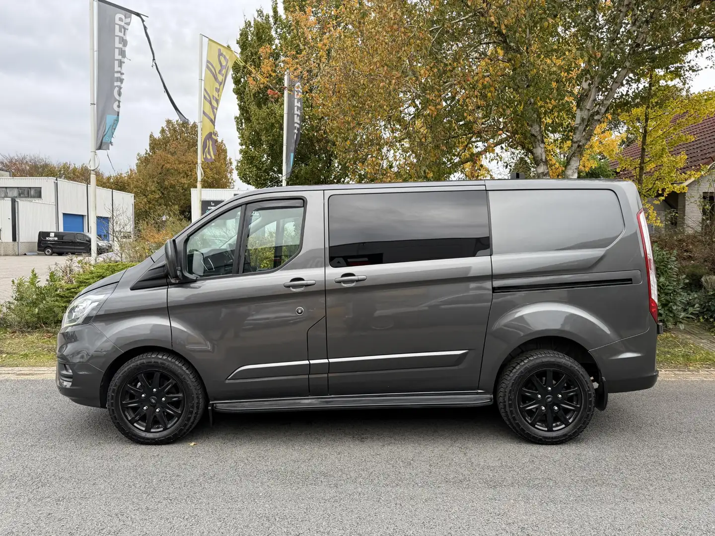 Ford Transit Custom 300 2.0 TDCI L1H1 130PK Limited DC - 2