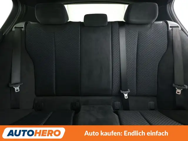 BMW 1 Series view 15