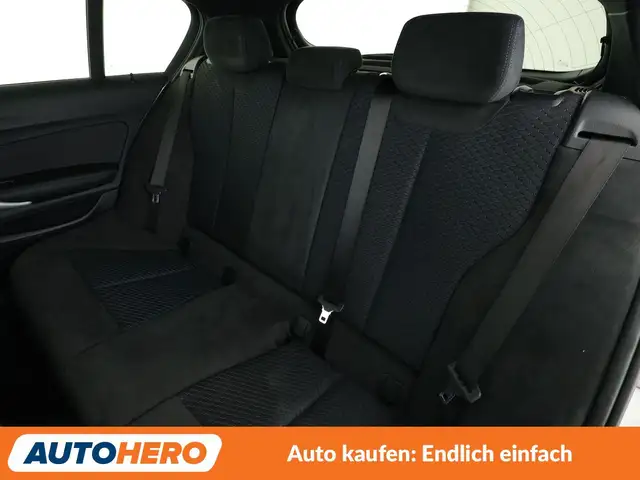 BMW 1 Series view 14