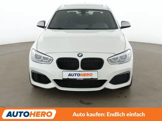BMW 1 Series view 9