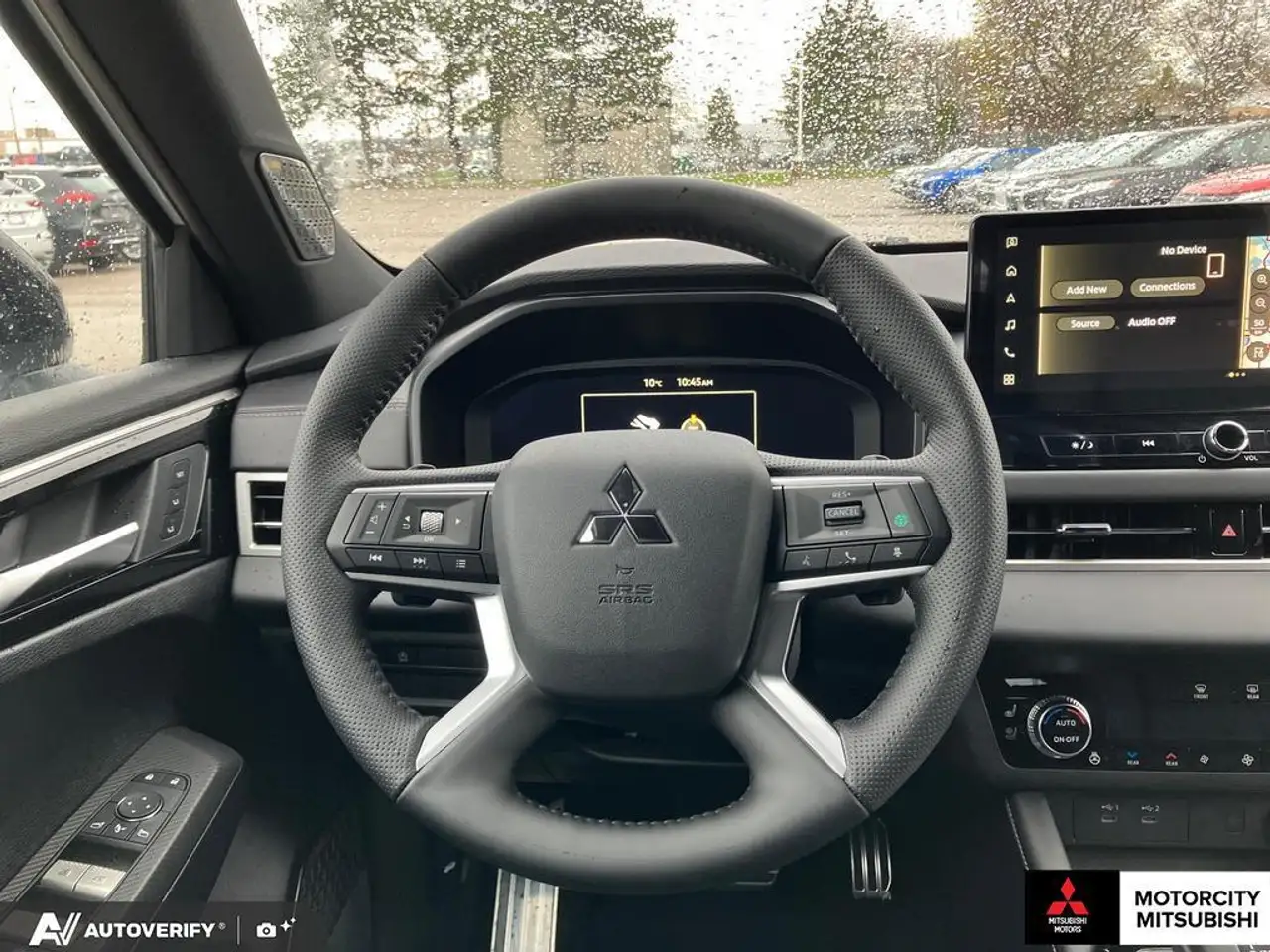 Mitsubishi Outlander снимка Mitsubishi Outlander