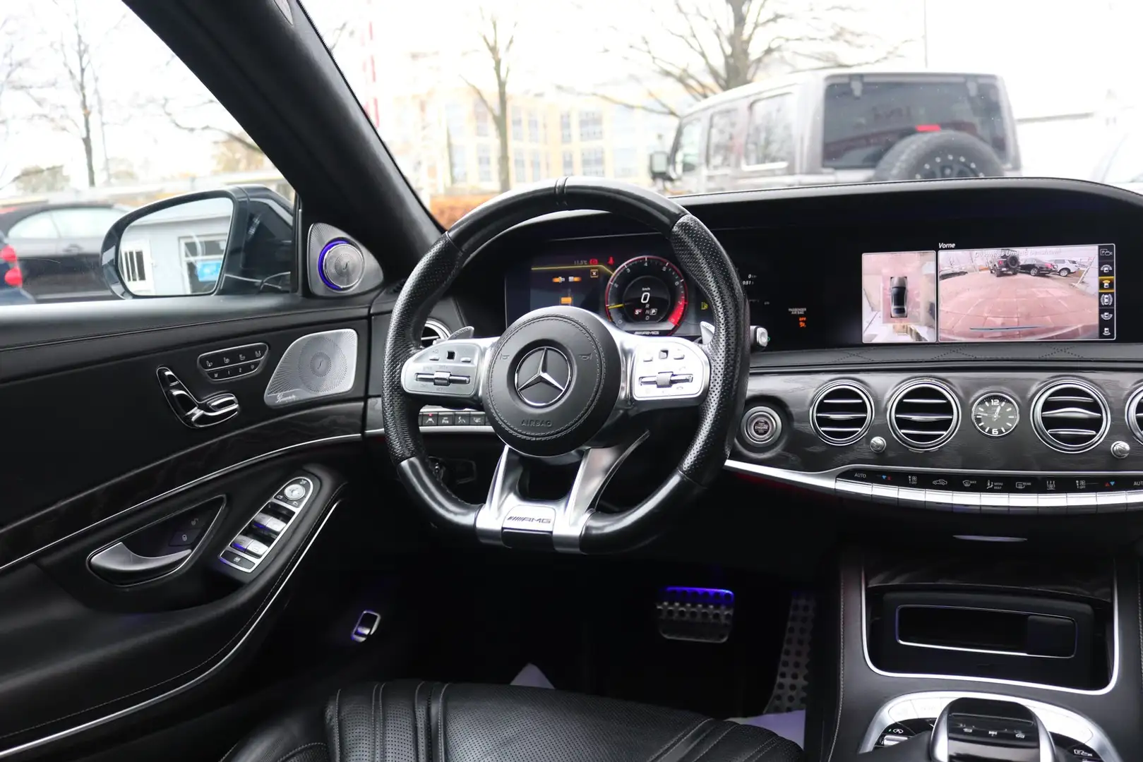 Mercedes-Benz S 63 AMG 4M+ L Burm3D*StandHz*NACHT*PANO*VOLL* Černá - 2