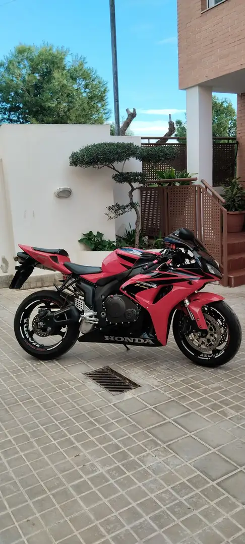 Honda CBR 1000 Rojo - 1
