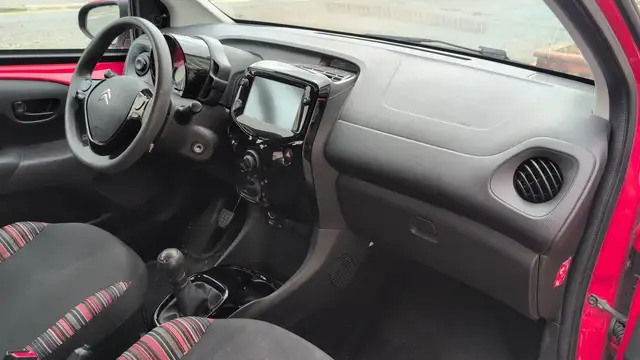 Citroen C1 view 10