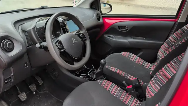 Citroen C1 view 8