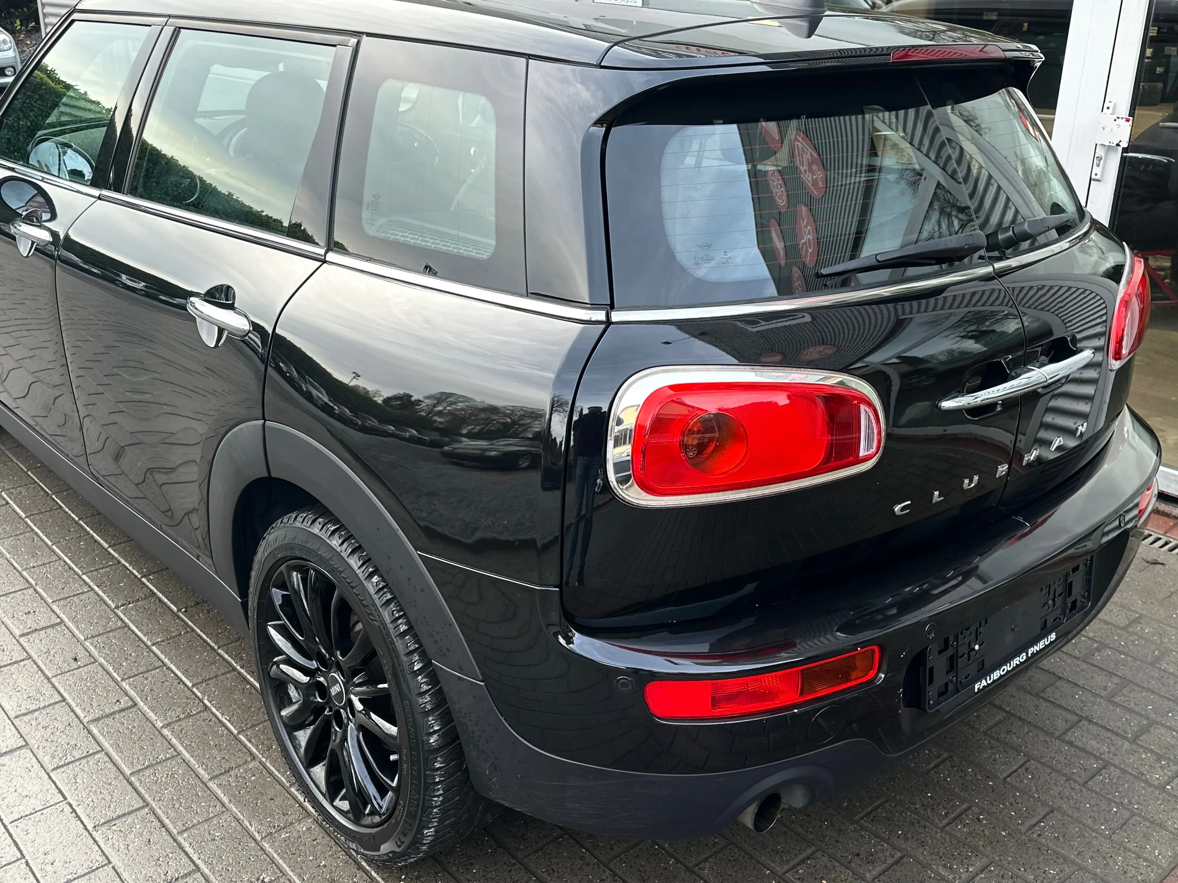 MINI One Clubman *1-PROP/1-OWNER*HISTORIQUE-MINI-100%*PANORAMIQUE* — photo 11