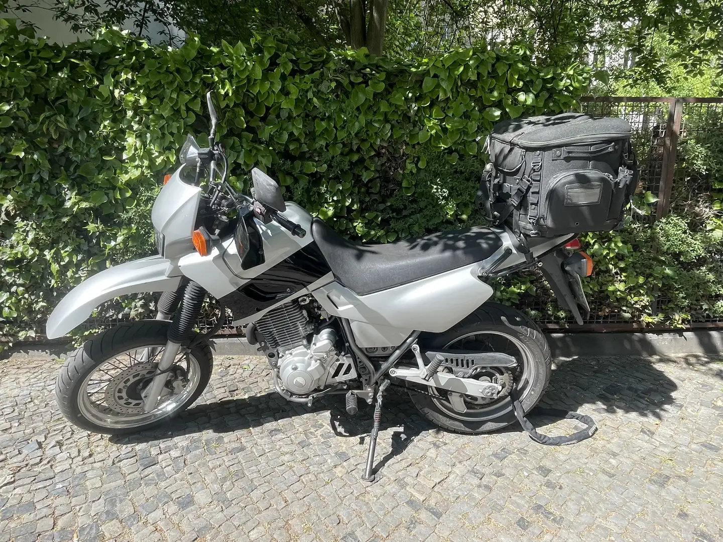 Yamaha XT 600 e  supermoto  TÜV 9/2026 - mit Hunde-Case Srebrny - 1