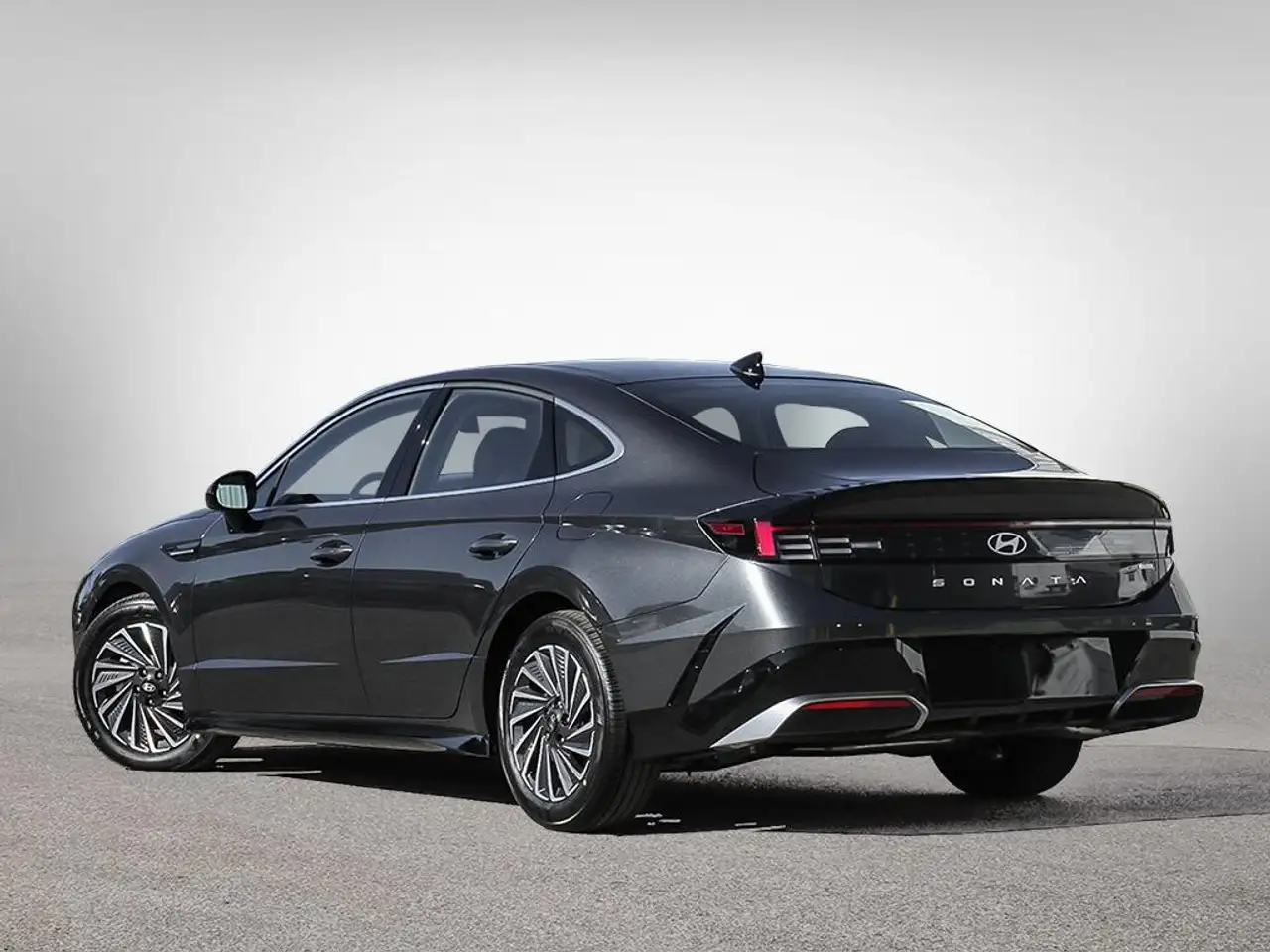 Hyundai SONATA снимка Hyundai SONATA