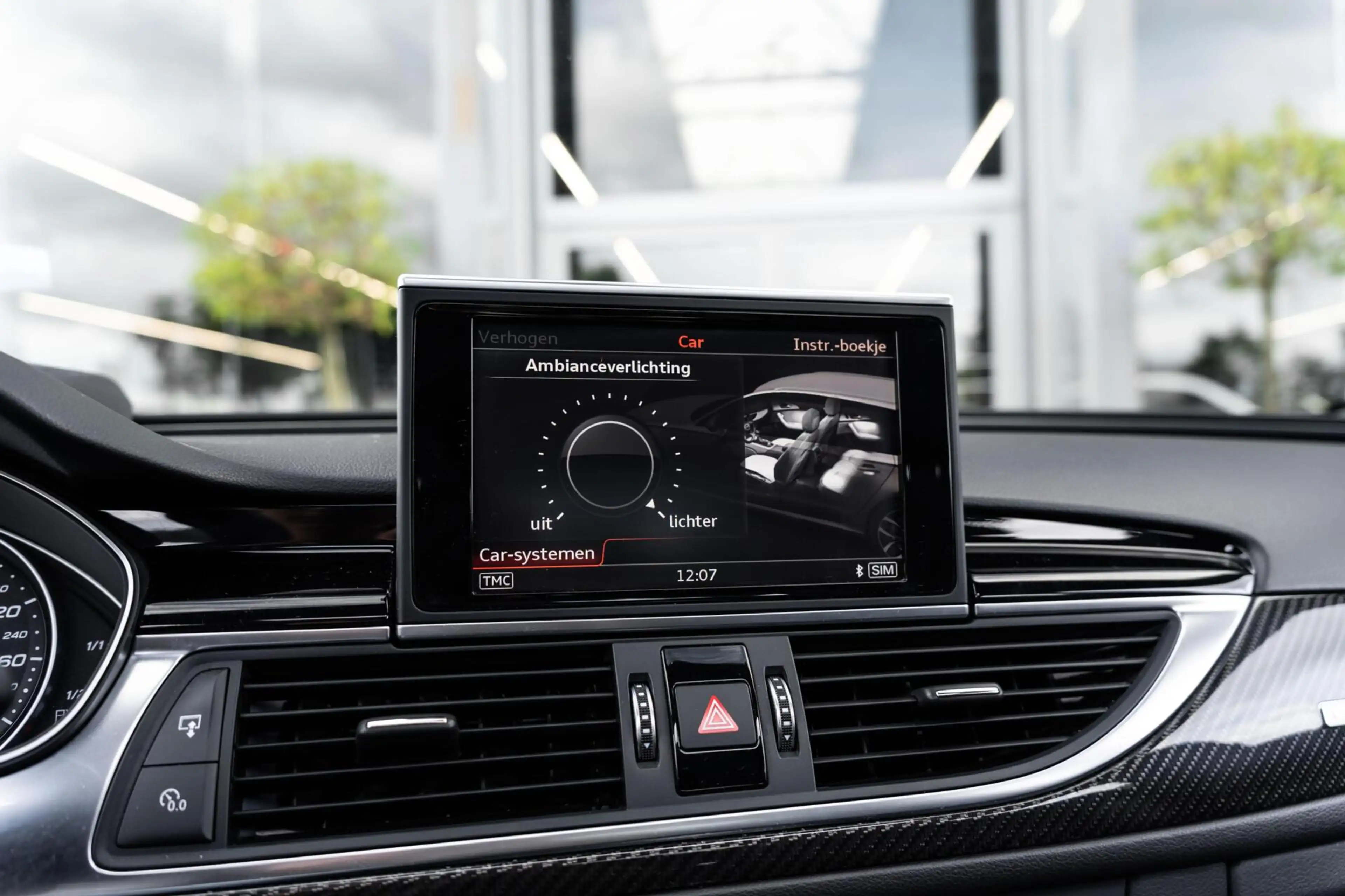 Audi RS6 Avant 4.0 TFSI RS 6 quattro — photo 36