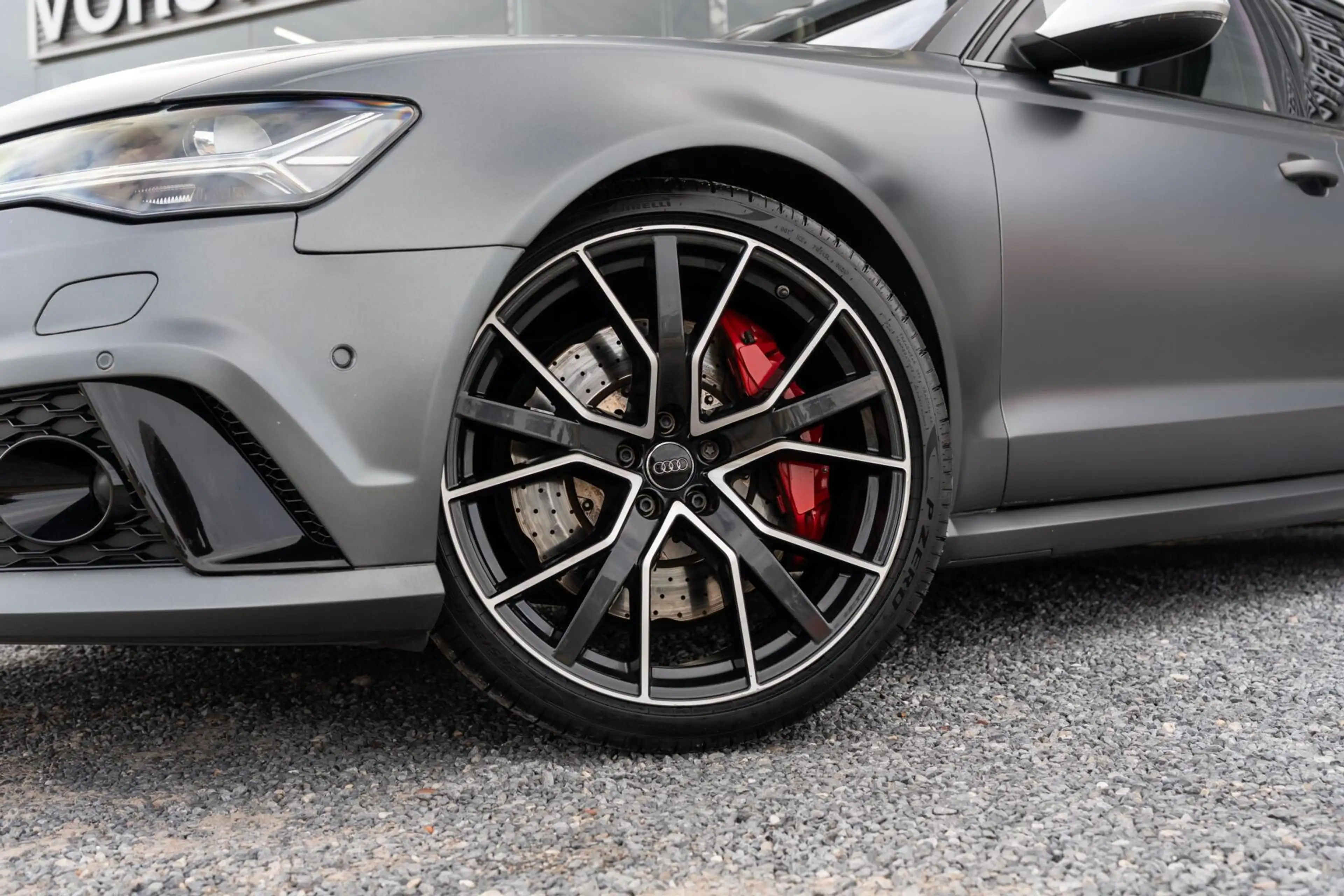Audi RS6 Avant 4.0 TFSI RS 6 quattro — photo 9