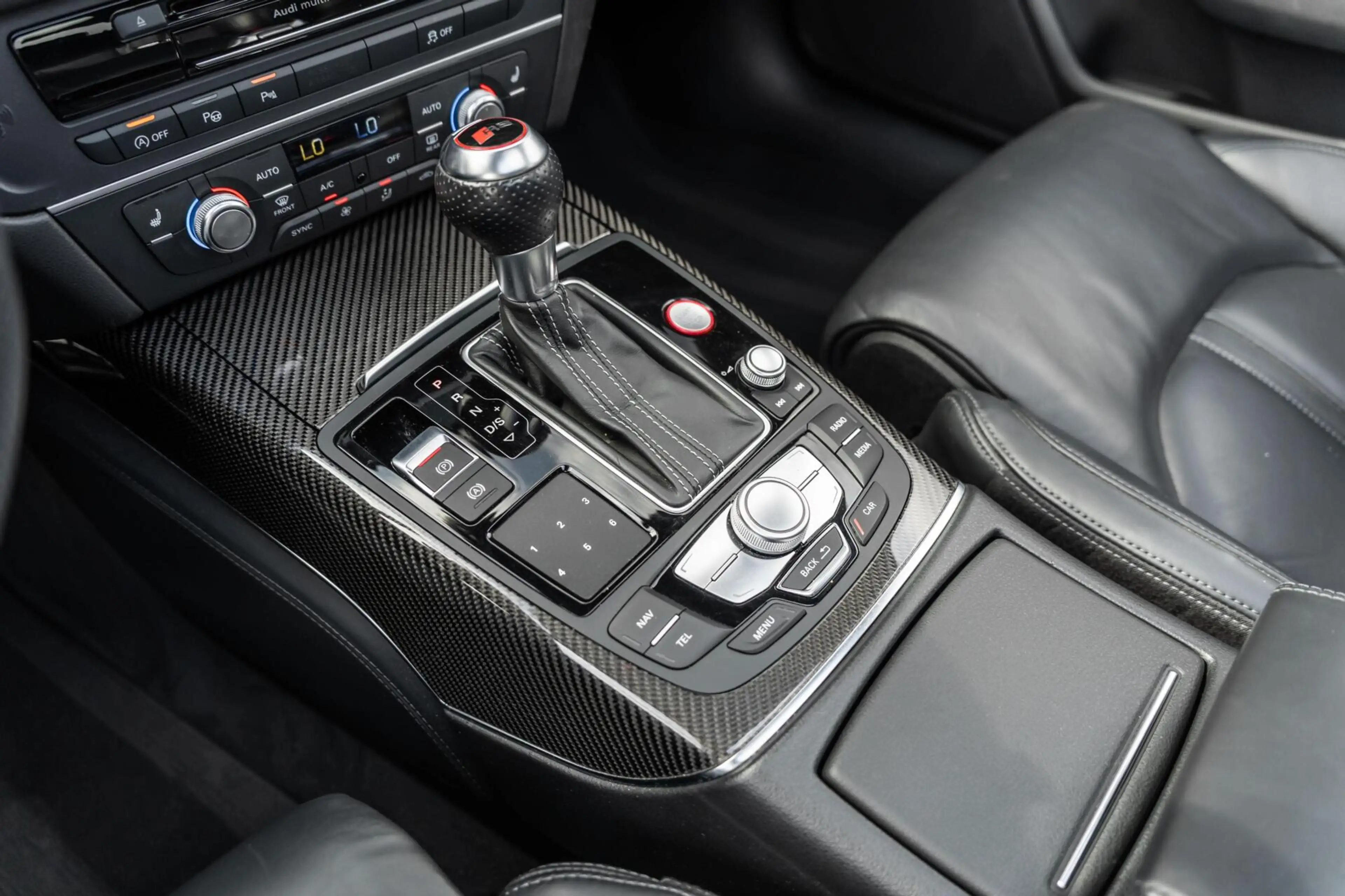 Audi RS6 Avant 4.0 TFSI RS 6 quattro — photo 30