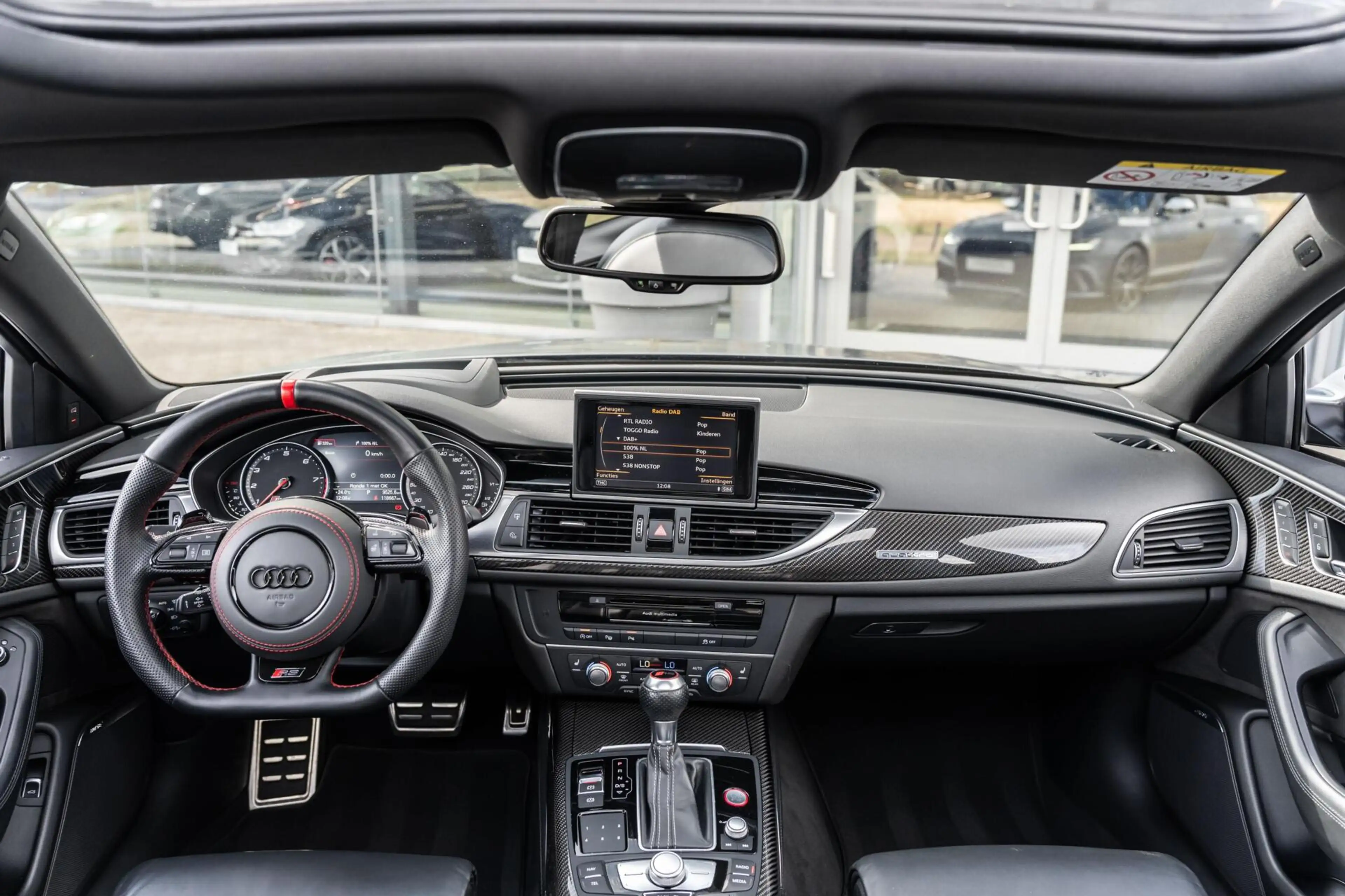 Audi RS6 Avant 4.0 TFSI RS 6 quattro — photo 13
