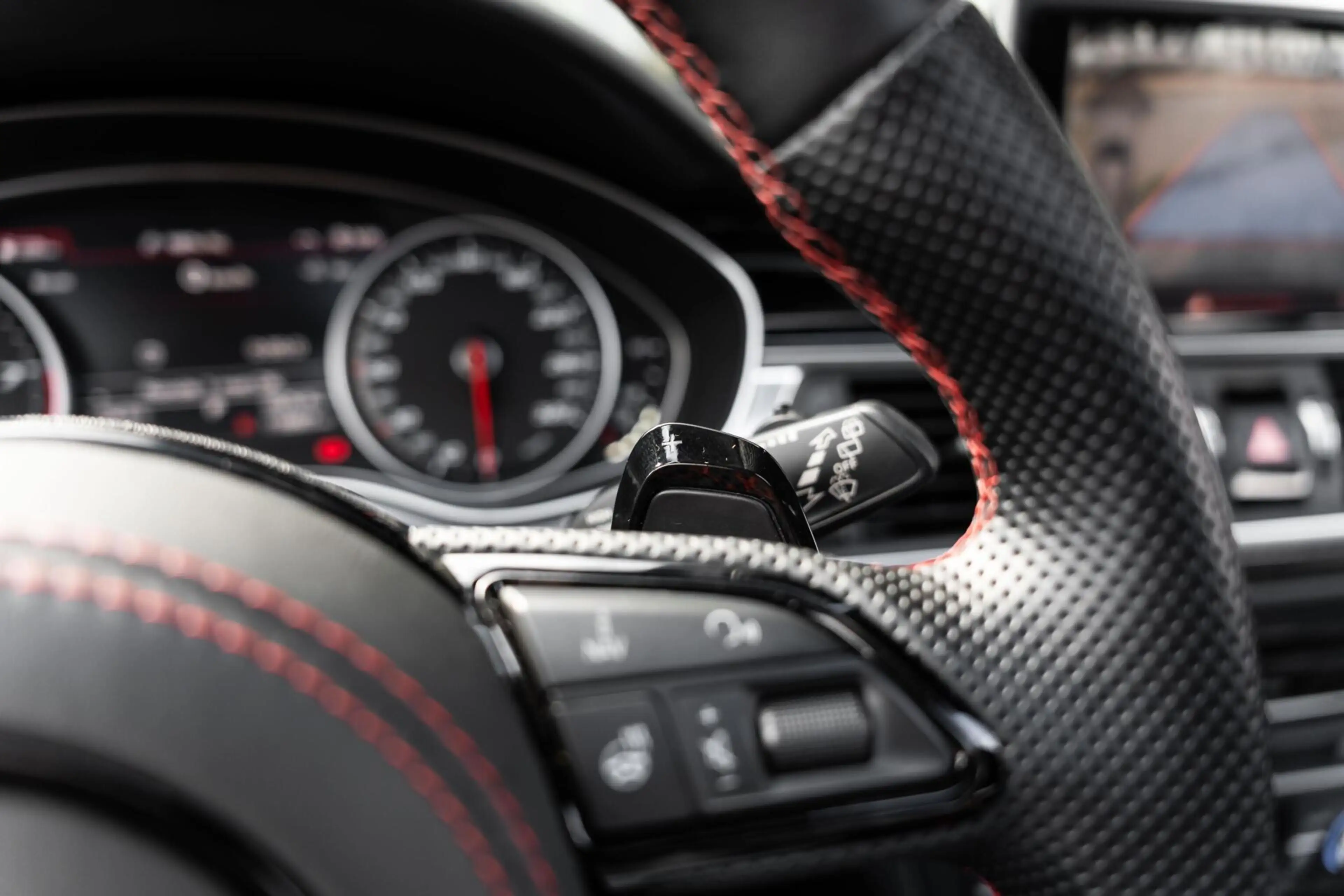 Audi RS6 Avant 4.0 TFSI RS 6 quattro — photo 19
