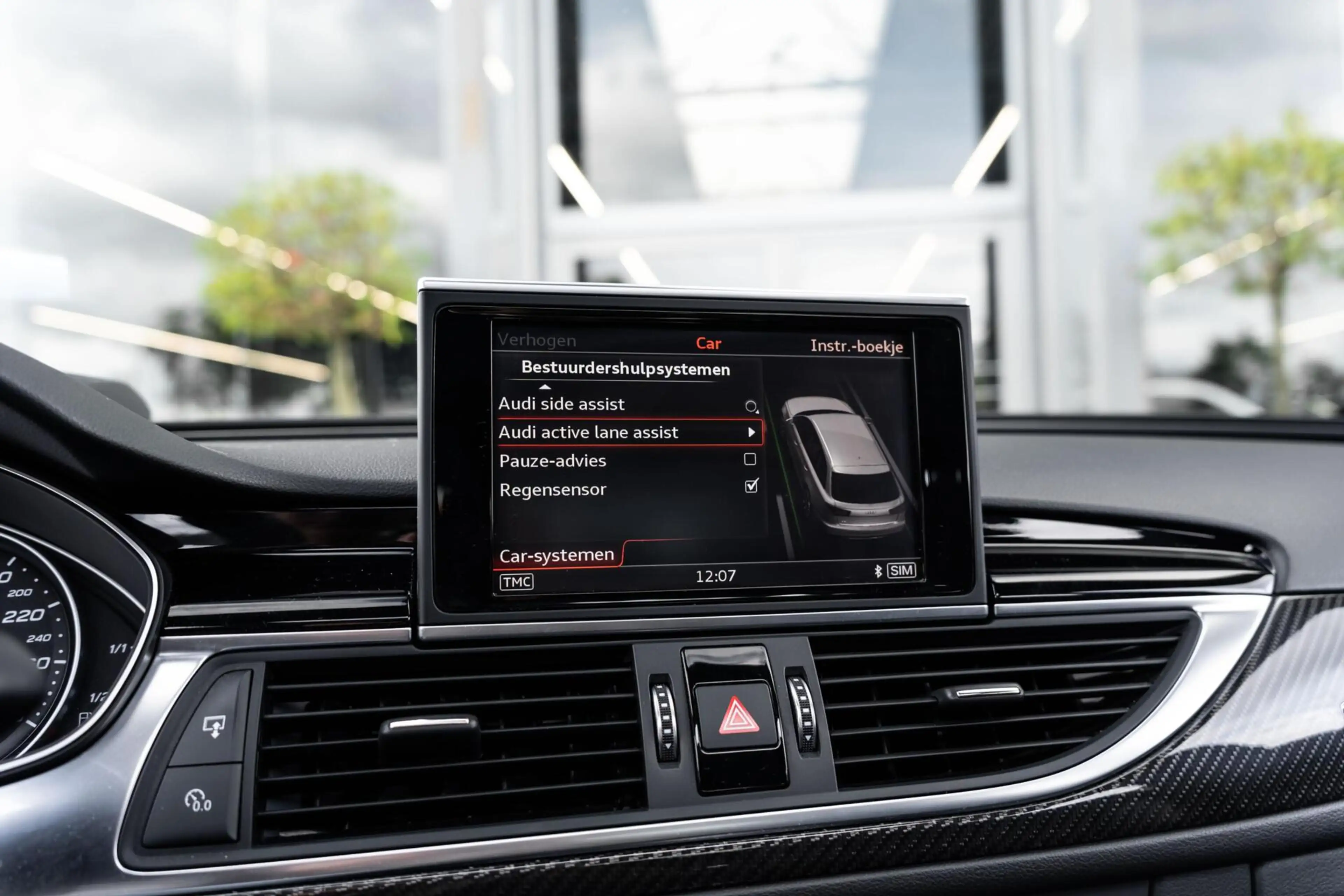 Audi RS6 Avant 4.0 TFSI RS 6 quattro — photo 38